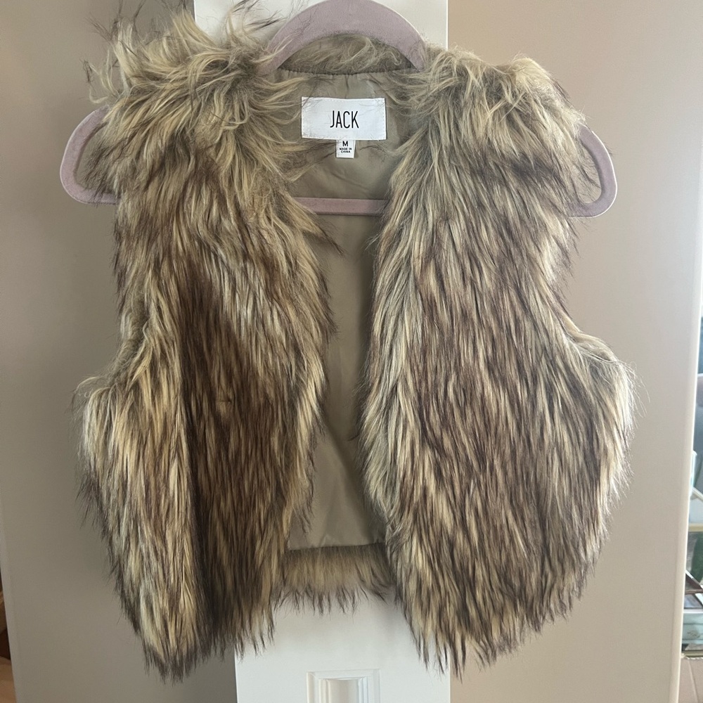 Jack by BB Dakota Faux Fur Vest in Light Brown